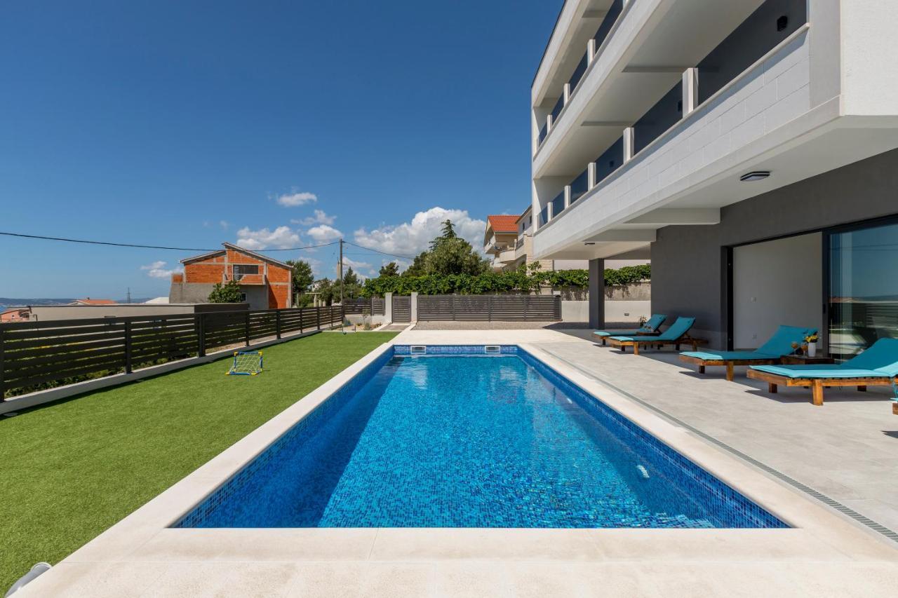 Luxury Villa La Nonna Ana - Heated Pool, Sea View, Near Split Каштела Экстерьер фото