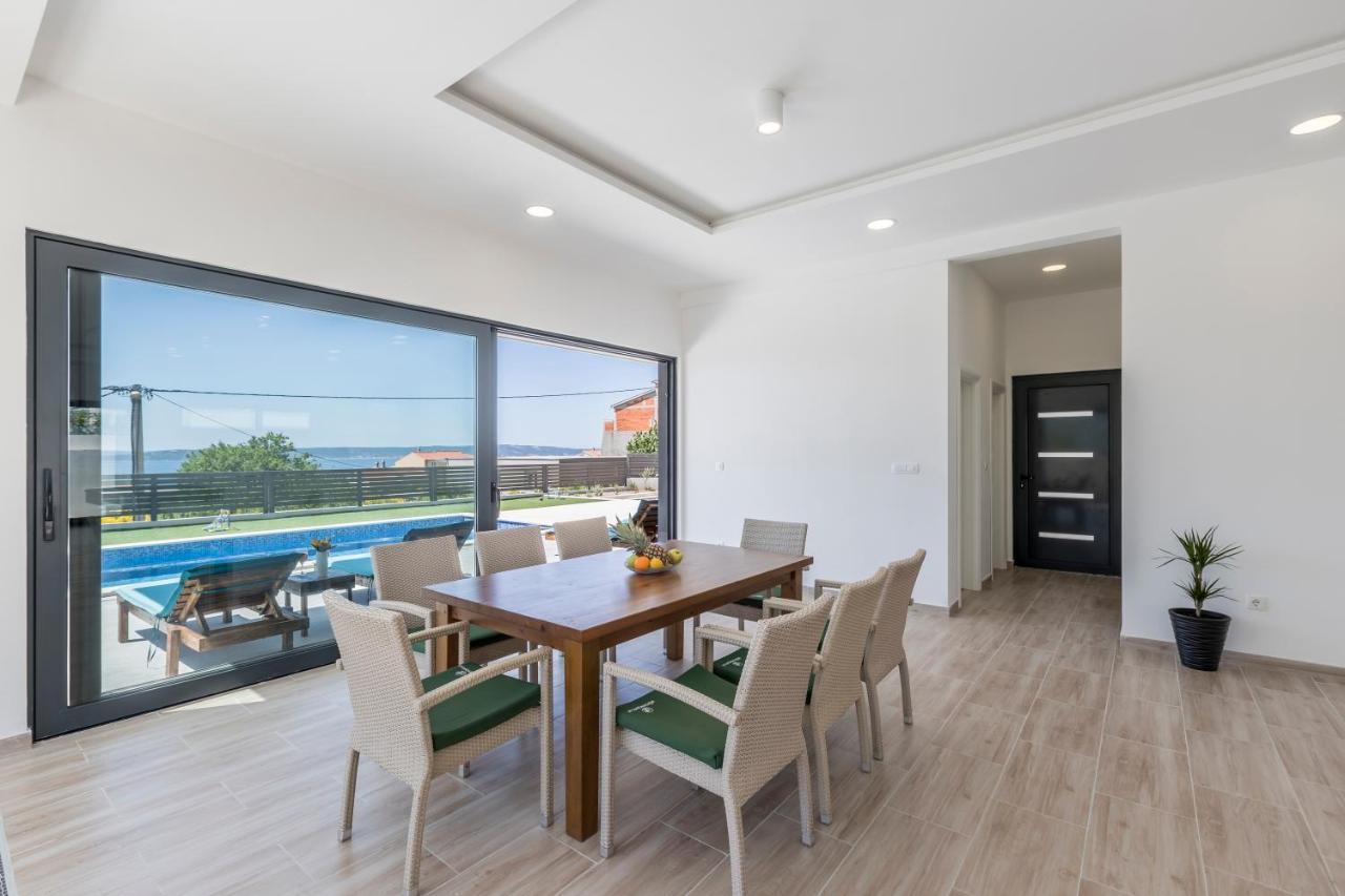Luxury Villa La Nonna Ana - Heated Pool, Sea View, Near Split Каштела Экстерьер фото