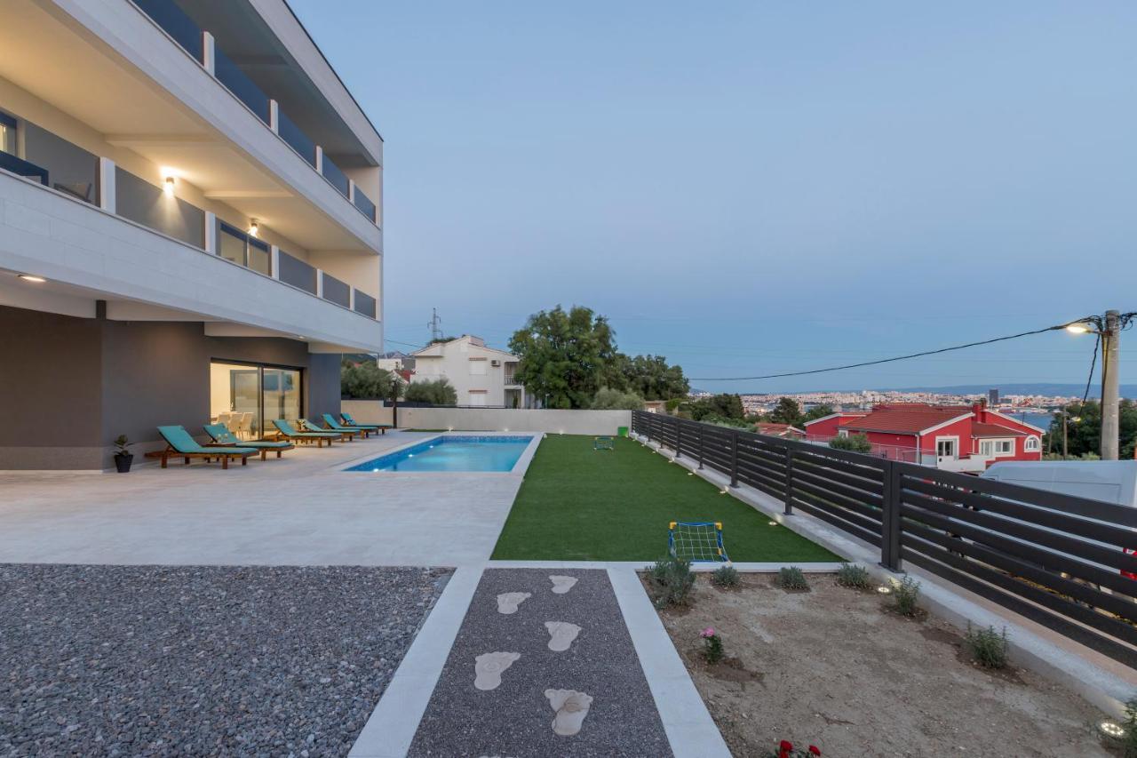 Luxury Villa La Nonna Ana - Heated Pool, Sea View, Near Split Каштела Экстерьер фото
